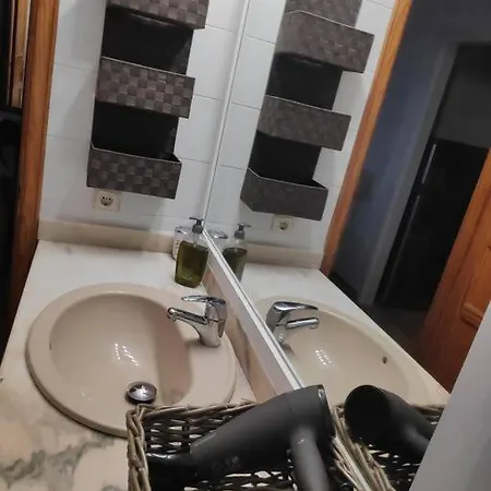 Apartamento Con Piscina En Daire