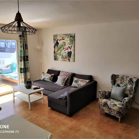Apartamento Con Piscina En Daire *